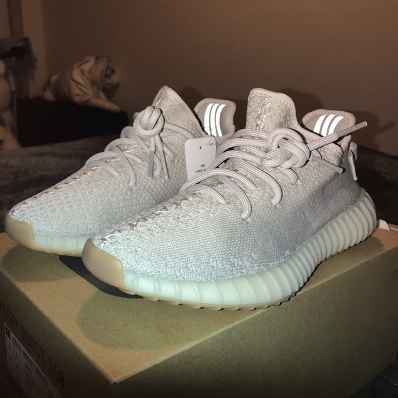 Yeezy - Picture 5 of 5